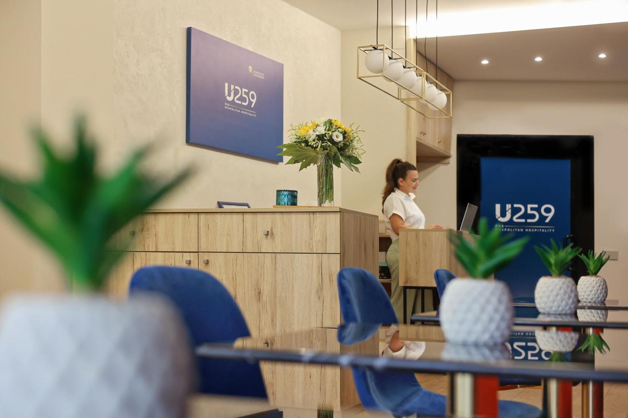 U259 B&B Napoli Eksteriør bilde